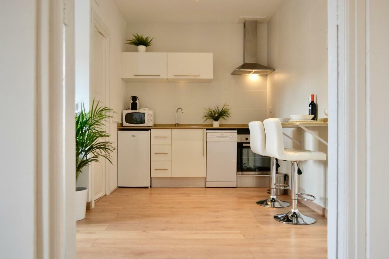 Hola Valencia - Holiday Apartments מראה חיצוני תמונה